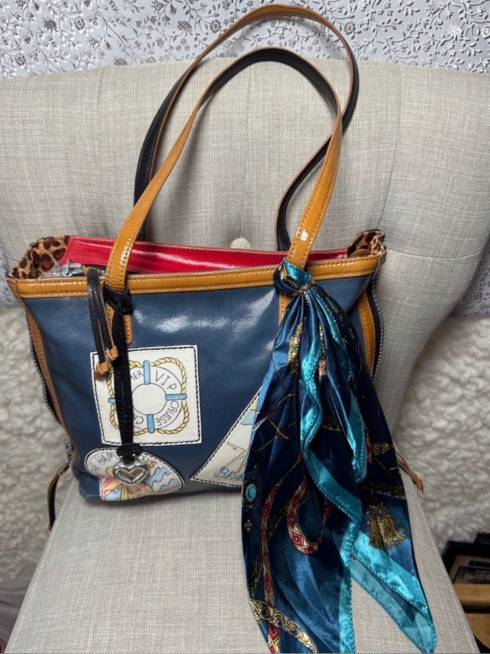 Brighton Leather Multi Color & Tan Trim & animal printer interior w/free scarf